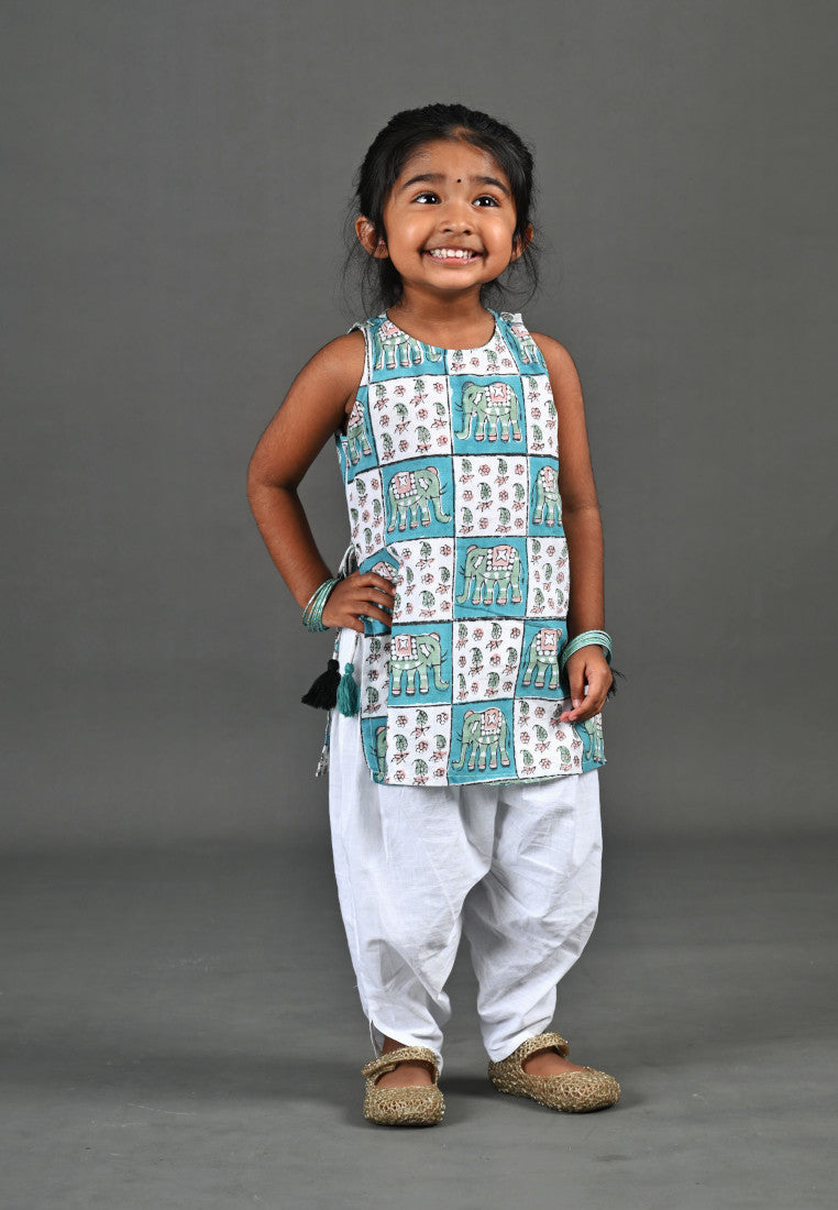 Chequered Elephant Block Print Kurta Dhoti Set