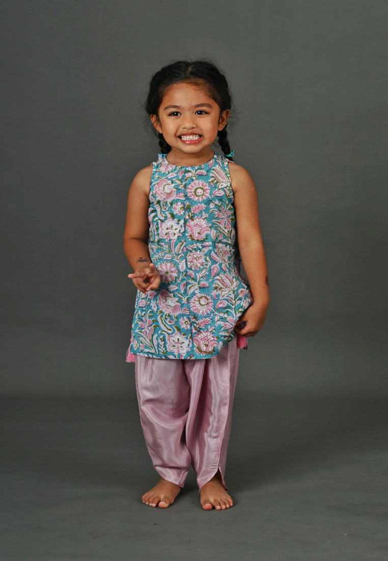 Turquoise Floral Kurta with Lilac Dhoti Pants Set